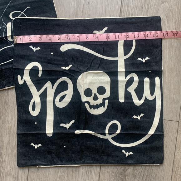 Halloween Decor Indoor Outdoor Pillow Covers 👻 - Picture 3 of 5